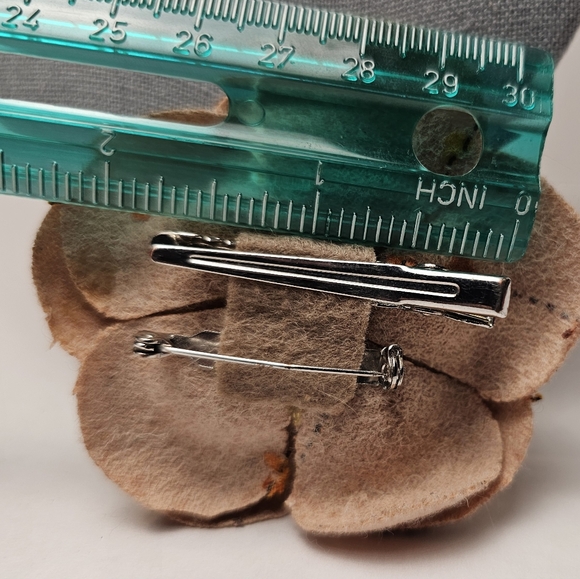 Cloth Rose Brooch &/or Clip ☆Stitching Design Yellow & Orange - Picture 7 of 10